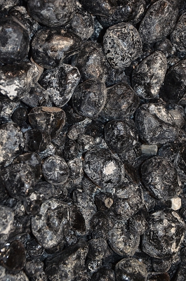 Apache tears (obsidian) raw stones Arizona