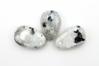 Turmalinquarz Trommelsteine flach gebohrt 3-er Set