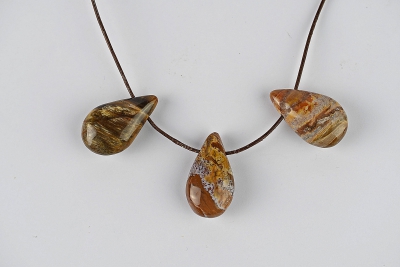 Versteinertes Holz Drop Shape gebohrt 5-er Set