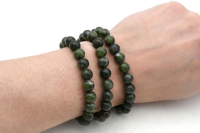 Serpentine (Canada Jade) bead bracelet 8 mm
