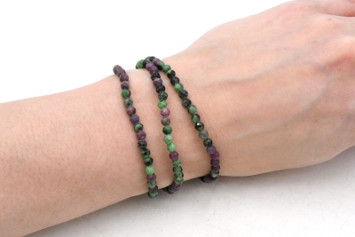 Ruby Zoisute faceted bracelet
