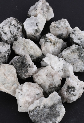 Regenbogen Mondstein Rohsteine