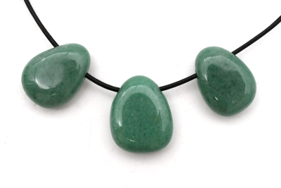 Aventurine tumbled stones flat drilled 5-er Set