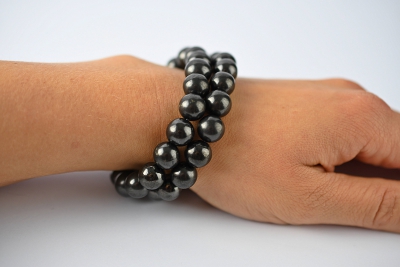 Schungit Kugel Armband 10 mm