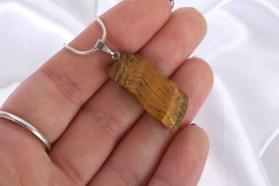 Tigerauge Rohstein Anh�nger