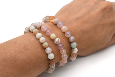 Kirschbl�ten Chalcedon Kugelarmband 7 - 8 mm