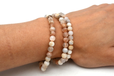 Mondstein multi�Kugelarmband 6 mm