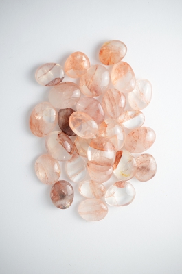 H�matoid amulet shape