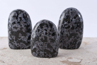 Gabbro Free Form