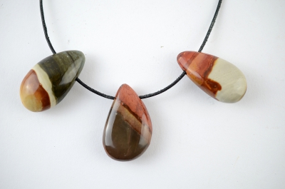 Polychrom Jaspis Drop Shape gebohrt 5-er Set