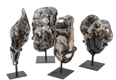 Achat mit Drusen auf Metallst�nder ab ca. 1,5 kg