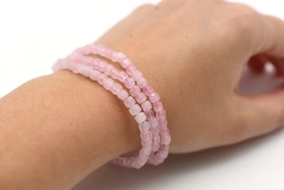 Rose Quartz Cube Bracelet faceted 4 mm
