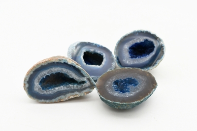 Achat Geoden gef�rbt blau