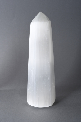 Selenit Spitzen gro� wei�