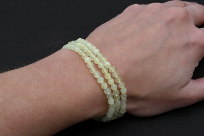 Serpentin hell (China-Jade) Kugelarmband 4 mm