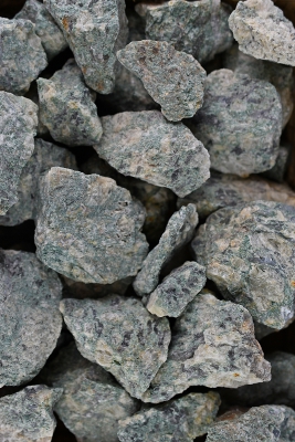 Cipolin green rough stones