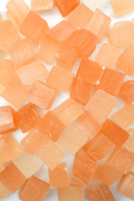 Selenit Rohst�cke orange klein