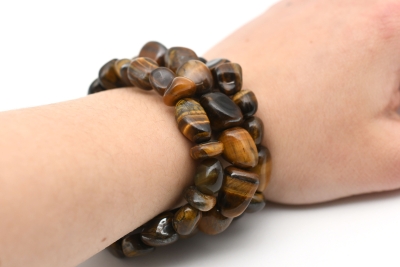 Schneeflocken Obsidian Trommelstein Armband