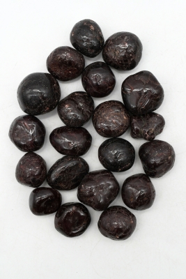 Garnet tumbled stones jumbo