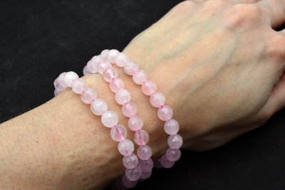 Rosenquarz Kugelarmband facettiert 8 mm
