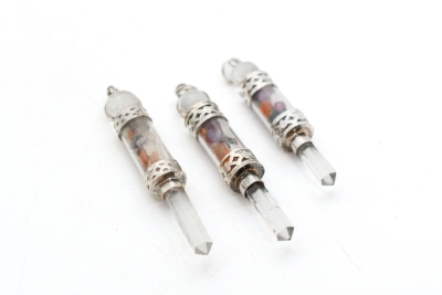 Bergkristall Pendel mit Trommelsteinf�llung