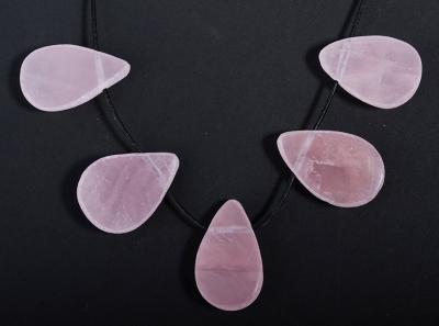 Rose quartz emu eggs�drilled (small)