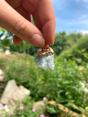 Aquamarin Rohstein galvanisiert Anh�nger