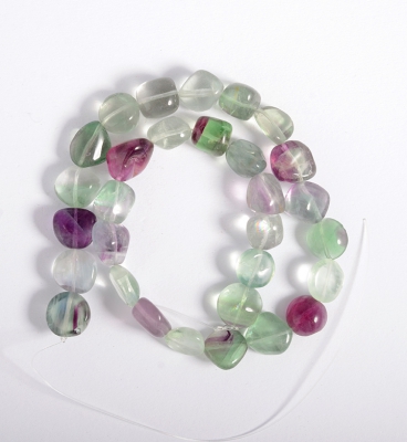 Regenbogenfluorit Nugget-Strang