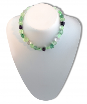 Regenbogenfluorit Trommelstein-Strang flach