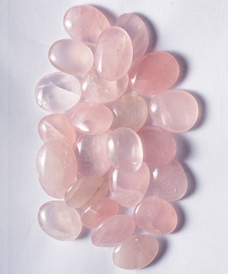 Rosenquarz Amulett Shape