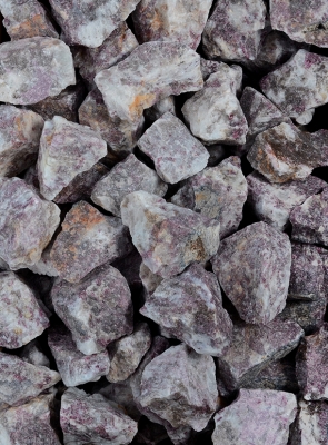 Turmalin in Matrix (Rubellit) Rohsteine