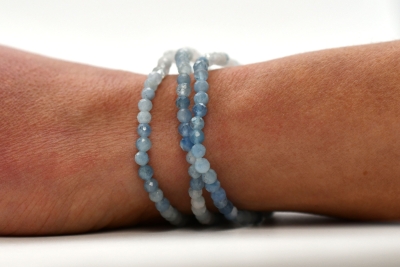 Aquamarin facettiert Kugelarmband 4 mm