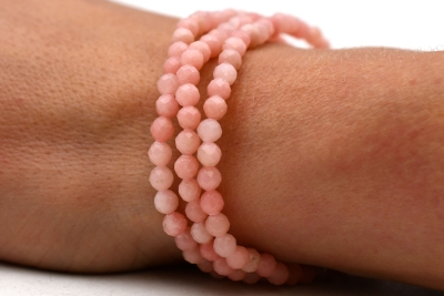 Angelit pink Kugelarmband facettiert 4 mm