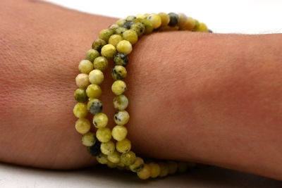 Serpentine (Korea Jade) Bead Bracelet faceted 4 mm