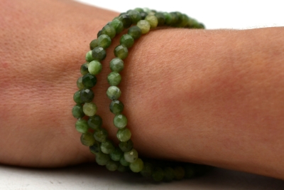 Serpentine (Canada Jade) Bead Bracelet faceted 4 mm