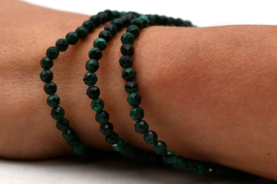 Malachite Green Bead Bracelet faceted 4 mm