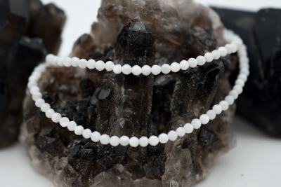 Moonstone White Necklace Facetted