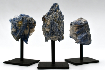 Disthen (Kyanit) Blau Stufe auf Metallst�nder klein