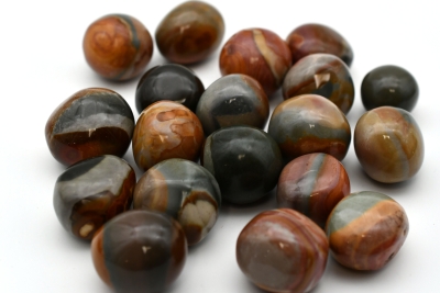 Polychrom-Jaspis Trommelsteine