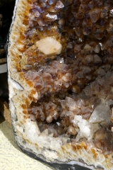 27.11. Citrin (gebrannt) Druse Medium