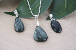 Serafinit Anh�nger