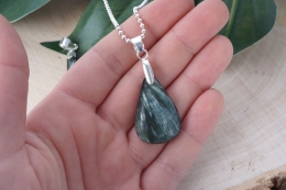 Serafinit Anh�nger