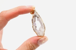 Achat Geodenscheiben Anh�nger galvanisiert goldfarben