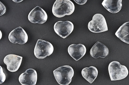 Bergkristall Herz 25 - 40 mm