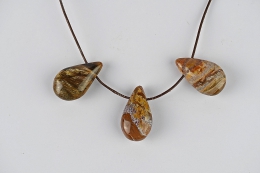 Versteinertes Holz Drop Shape gebohrt 5-er Set