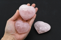 Rosenquarz Herz 60 - 80 mm