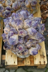 Amethyst Cluster Big Crystals 85 kg single piece