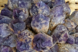 Amethyst Cluster Big Crystals 85 kg single piece