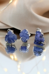 Tanzanite raw pendant 925 silver