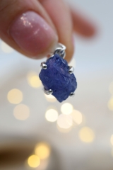 Tanzanite raw pendant 925 silver